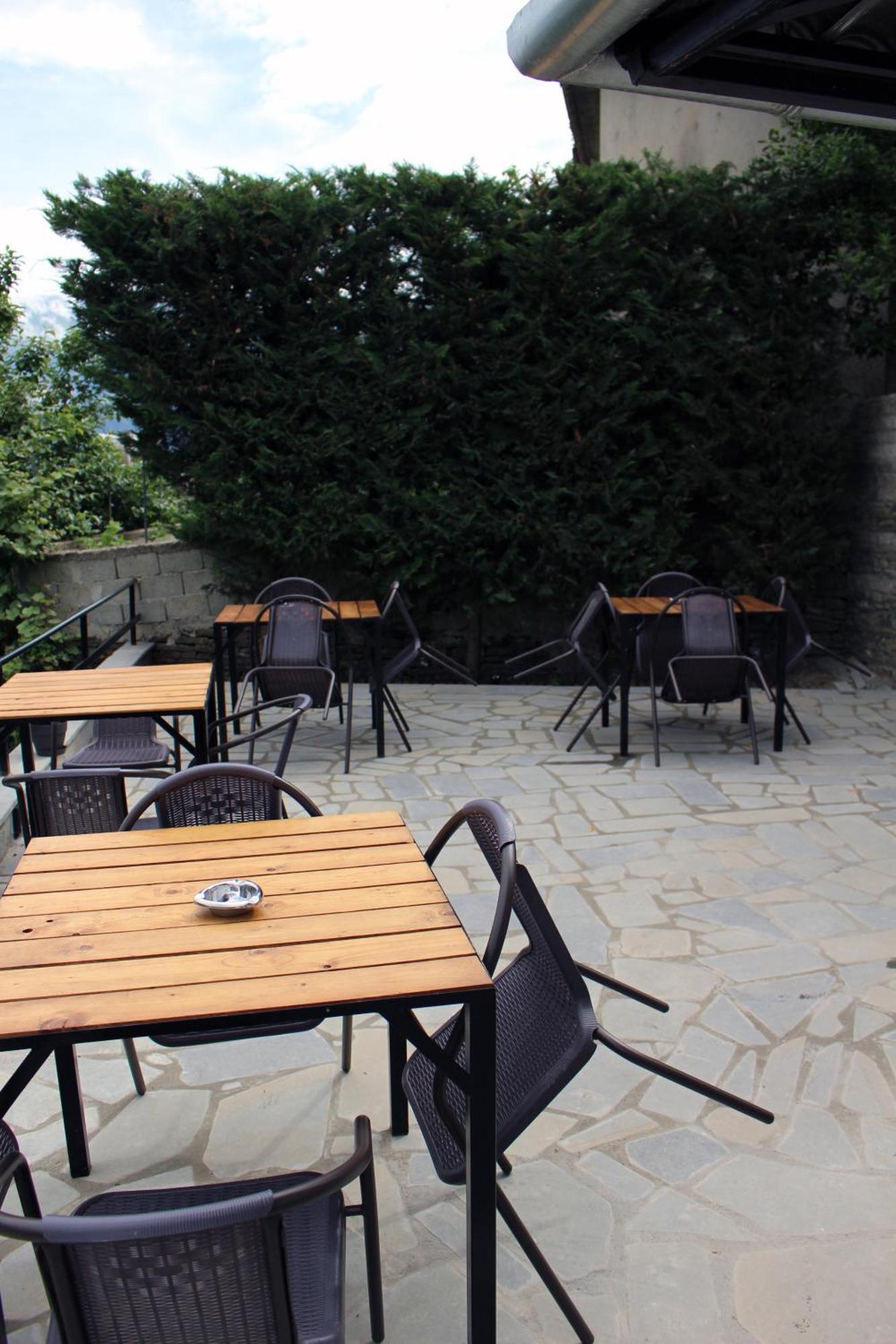 Guest House Amades Gjirokastër Exteriér fotografie