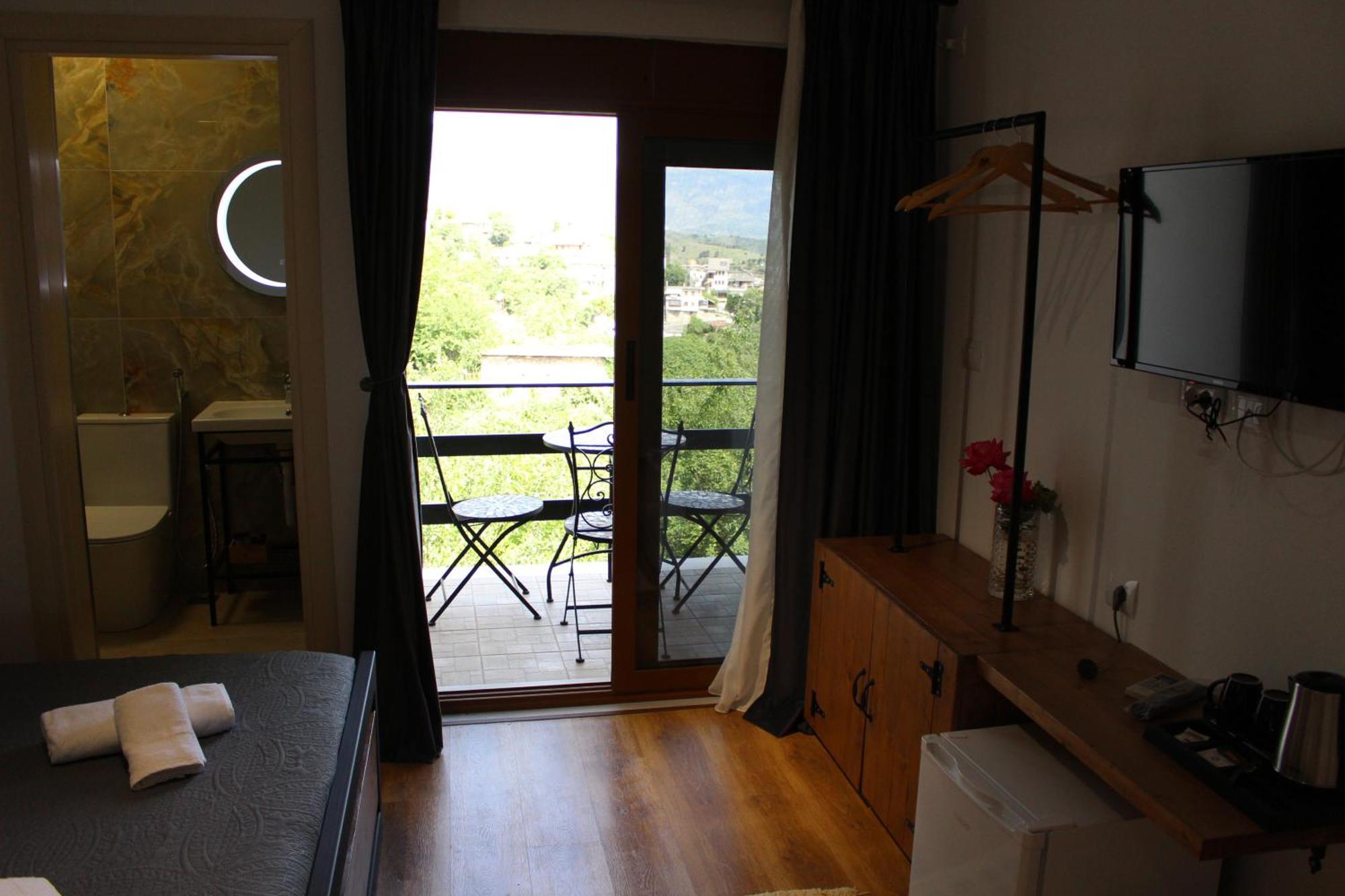 Guest House Amades Gjirokastër Exteriér fotografie